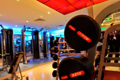 Pusat kecergasan dan/atau kemudahan kecergasan di Continent Al Waha Hotel Riyad