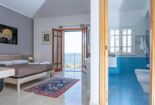 Koupelna v ubytování B&B Una Terrazza sul Golfo di Sferracavallo