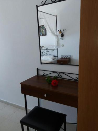 Gallery image of Anastasia Studios, Apartments & Suites in Archangelos