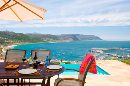 Azure View Luxury Apartment – Photos 4