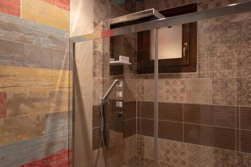 Phòng tắm tại Apartamentos Jardines de Llanes