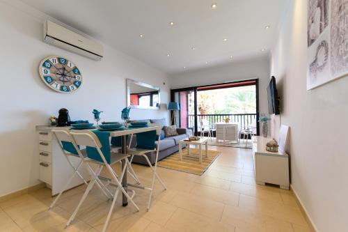 Fotografie z fotogalerie ubytování Luxury Bungalow Seaview - Sun Club Maspalomas v destinaci San Bartolomé
