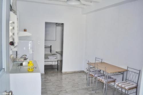 Gallery image of Sopravento House in Serifos Chora