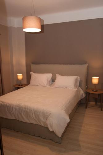 Stylish Zoi's appartment next to HELEXPO, White Tower