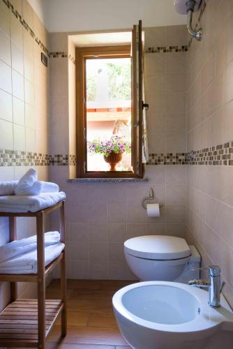 Ένα μπάνιο στο B&B L'Albero Dei Limoni
