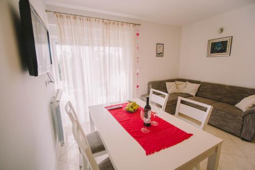 Fotografia z galérie ubytovania Apartments Jasna v destinácii Podstrana