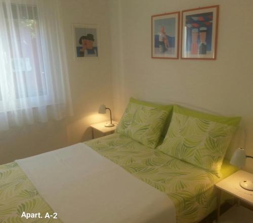 Apartmani A1 Marina, Okrug Gornji