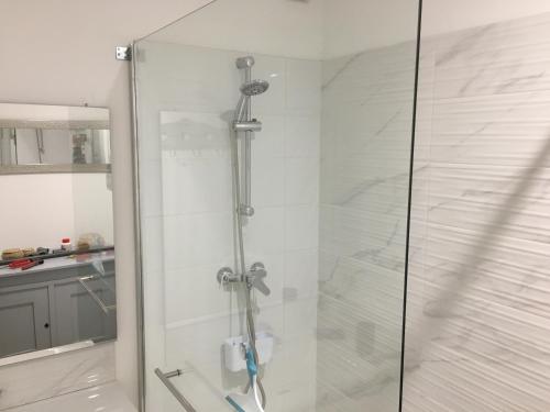Bilik mandi di La cathare appartement
