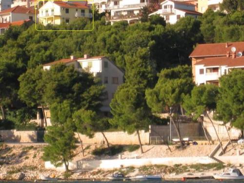 Trogir Yellow House