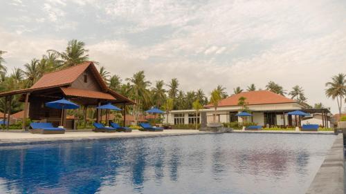 Πισίνα στο ή κοντά στο Ketapang Indah Hotel