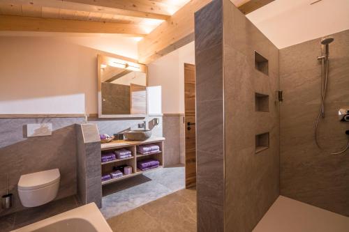Ванная комната в Appartement „Hoamatgfühl“ Oberschreitling