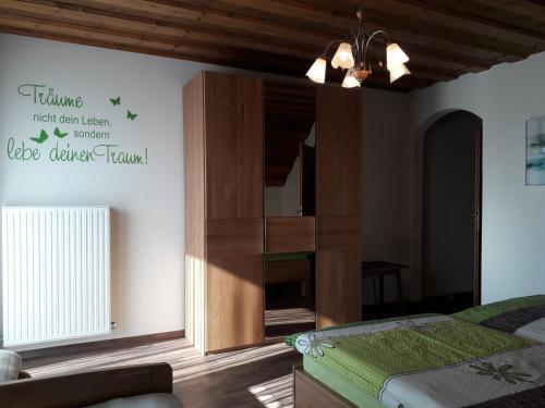 Postel nebo postele na pokoji v ubytování Pfeifferhof