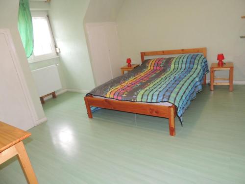 Легло или легла в стая в Maison Avec Piscine