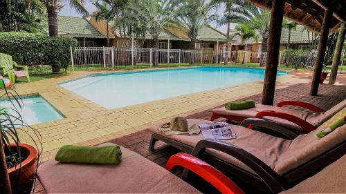 Kolam renang di atau dekat dengan Hoogland Spa Resort Bela Bela