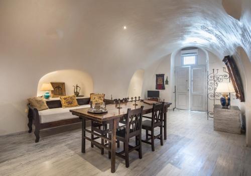 Posezení v ubytování Heliophos Boutique Caves
