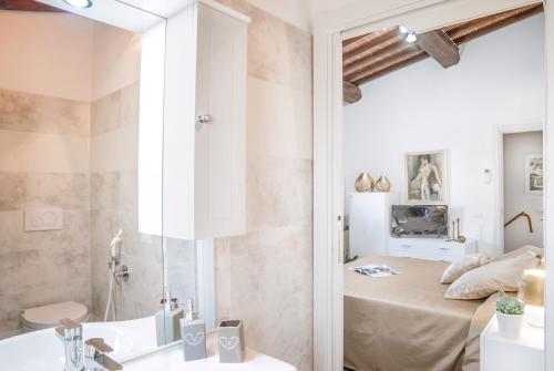 Ένα μπάνιο στο Cascine Home Holidays