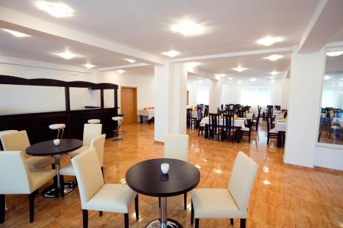 Gallery image of Hotel Eden in Sibiu