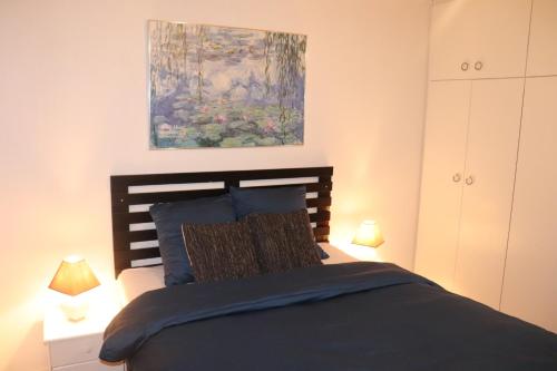 Ένα ή περισσότερα κρεβάτια σε δωμάτιο στο Holstebro Townside House