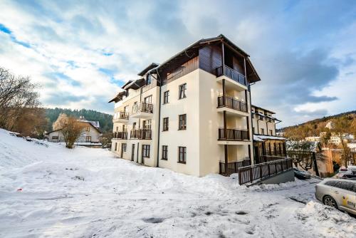 Nespecifikovaný výhled na hory nebo výhled na hory při pohledu z apartmánu