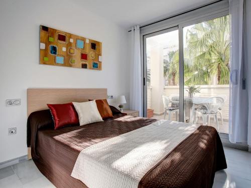 Apartment Élegance by Interhome