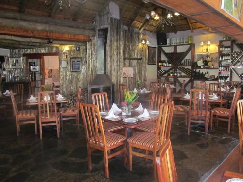 Restoran atau tempat lain untuk makan di The Woodsman Bed and Breakfast