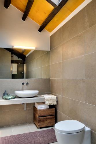 Koupelna v ubytování Agriturismo Corte d'acqua