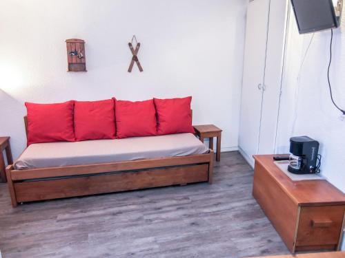 Apartment Armoise 51 by Interhome