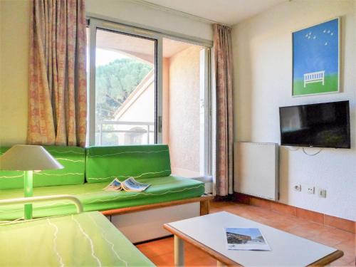 Apartment Les Coteaux de la Nartelle-15 by Interhome