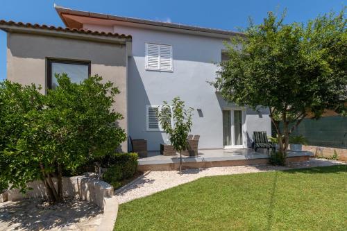 Apartments Peca