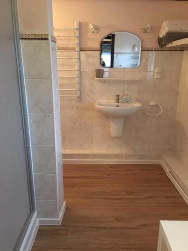 Ένα μπάνιο στο Ferienhaus bei Plön