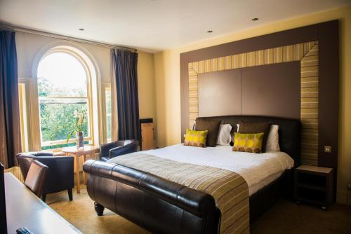 Regent Hotel Doncasterにあるベッド