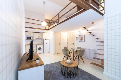 Apartamentos Puerta Del Sol I