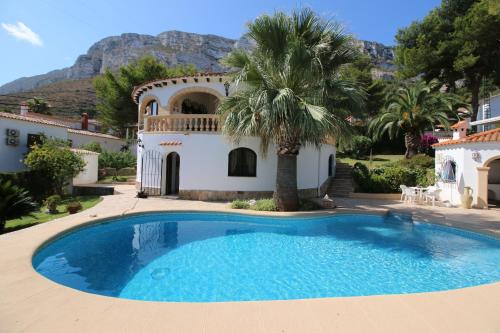 San Juan DH 4P, Denia – Updated 2023 Prices