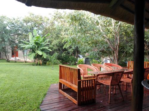 Gallery image of Chobe Sunset Chalets in Lesoma