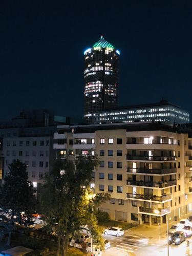 Lost inn Lyon Part dieu -Entre centre ville et gare part dieu -Netflix photo 27