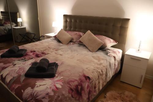 Ένα ή περισσότερα κρεβάτια σε δωμάτιο στο Apartment Queen