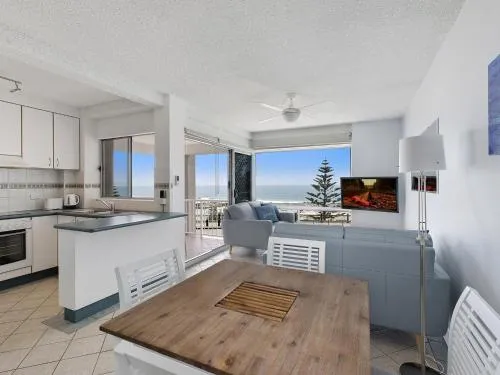 Dolphin Court 4 picture