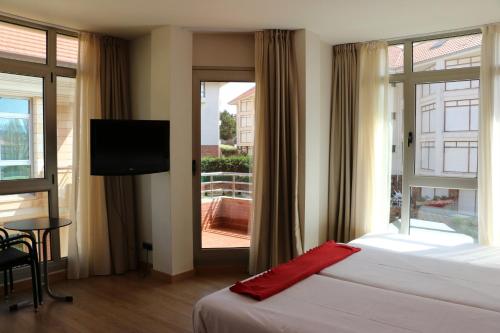Fotografie z fotogalerie ubytování Hotel Marítimo Ris con garaje v destinaci Noja