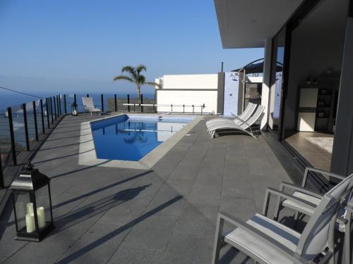 A piscina em ou perto de Villa Stella by Your Madeira Rentals