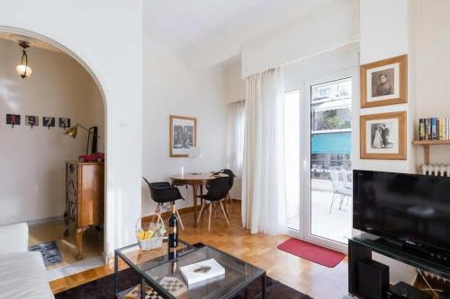 Soulis' penthouse near Acropolis