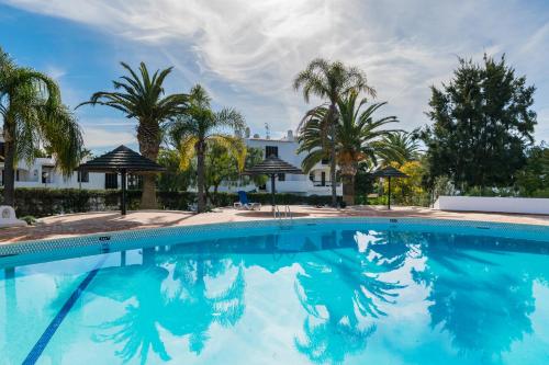 Great S.Rafael Aprt. walking distance to the beach