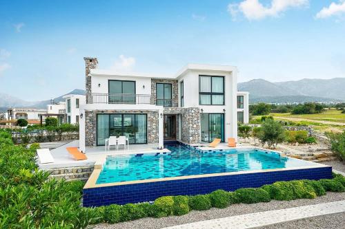 Joya Cypern Seaside Luxurious Villa and Private Pool