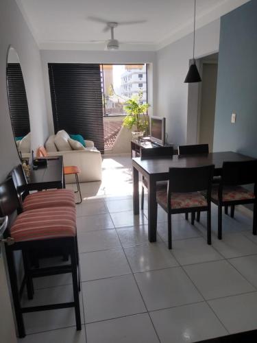 Praia Apartamento IMPECÁVEL na Enseada Menor preço em Praia Apartamento IMPECÁVEL na Enseada
