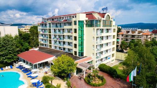 Gallery image of Perla Plaza Hotel - All Inclusive in Primorsko