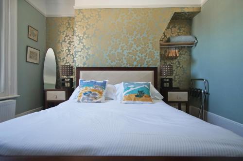 Gallery image of Number One B&B in Deal