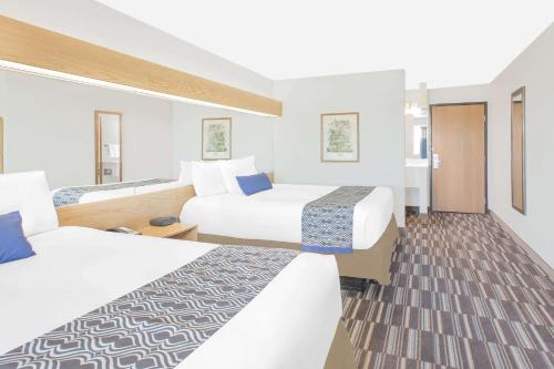 Gallery image of MICROTEL Inn and Suites - Ames in Ames