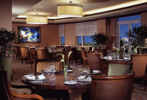 Marina Inn at Grande Dunes photo 52