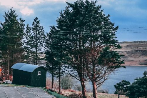 Loch Eyre Shepherd Hut