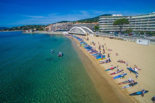 Le Victoria, Centre Ville , Plage et Parking Gratuit