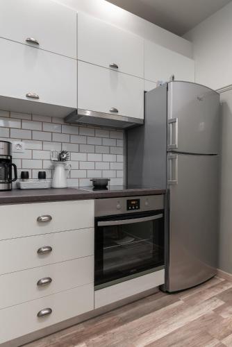 Αbsolute Athens VIII